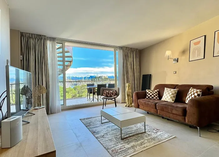 Penthouse Vue Mer Avec Rooftop,Jacuzzi,Et Parking Prive